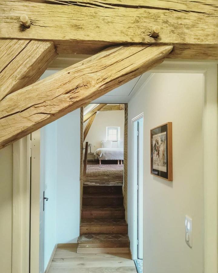 Le Moulin De Corneil Bed and Breakfast Mézilles Εξωτερικό φωτογραφία